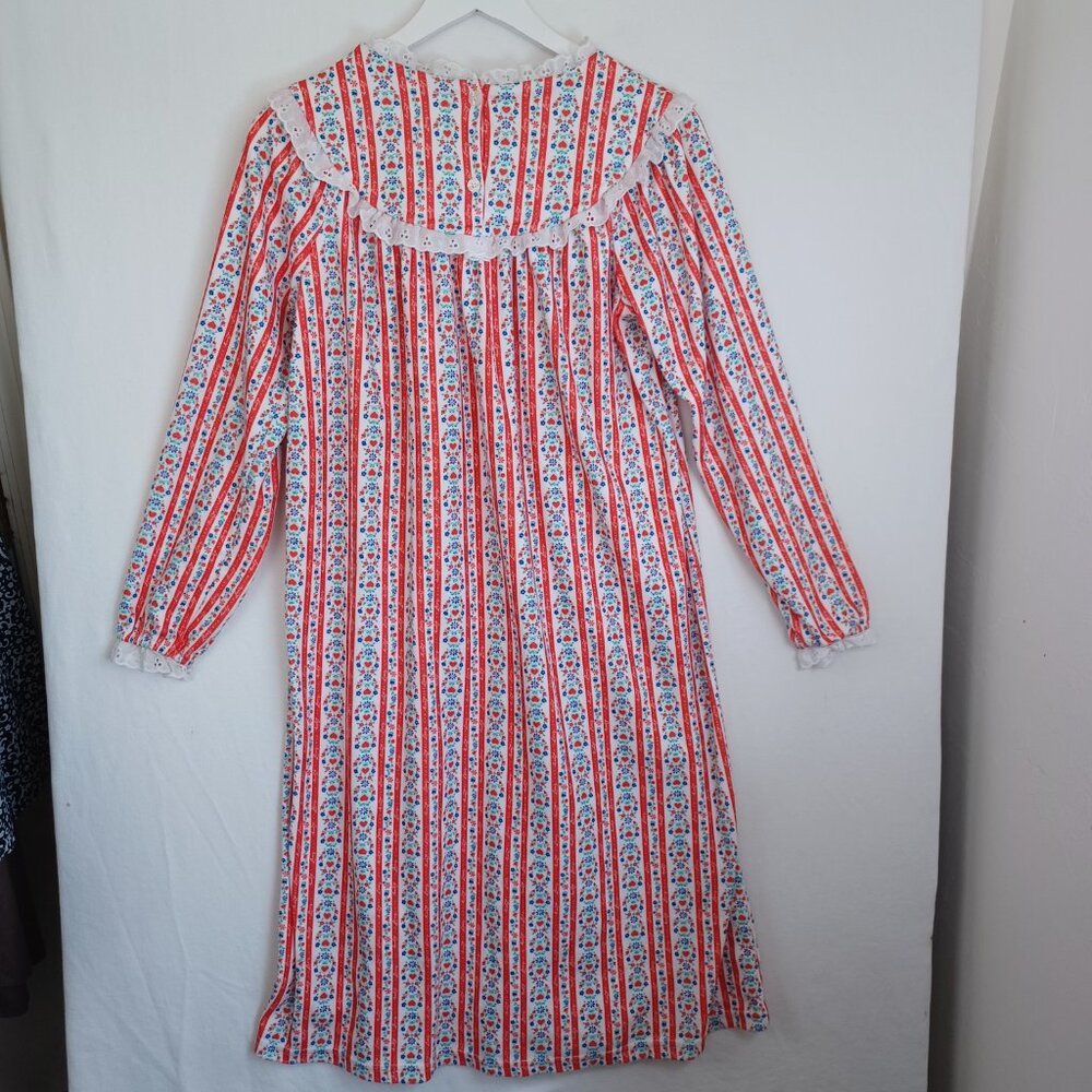 Lanz of Salzburg Girls Nightgown Tyrolean Red Heart Floral Size X Large 14/16 - Picture 3 of 11